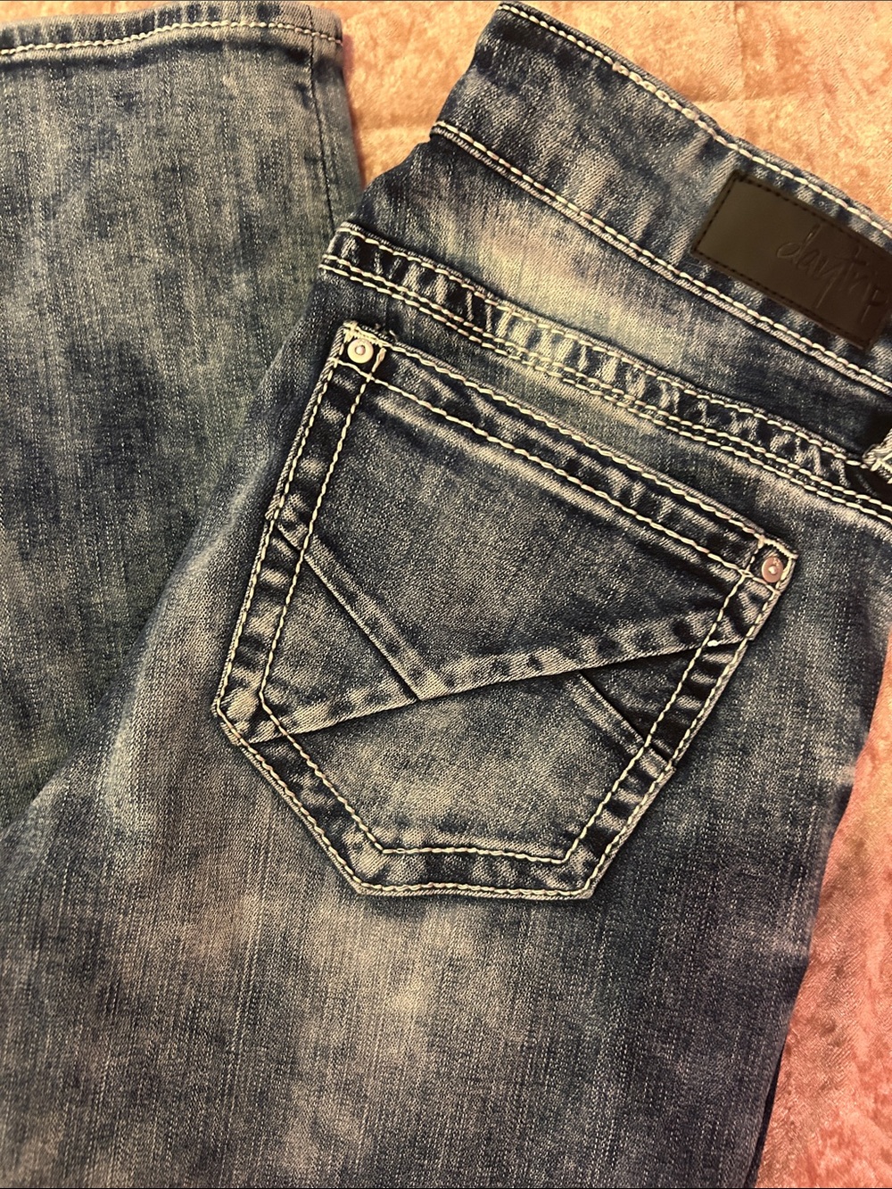 Women’s Blue Washed Daytrip Denim Jeans